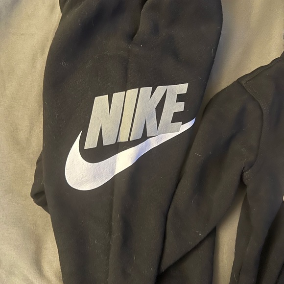 Toddler Nike jogging set - Picture 2 of 3